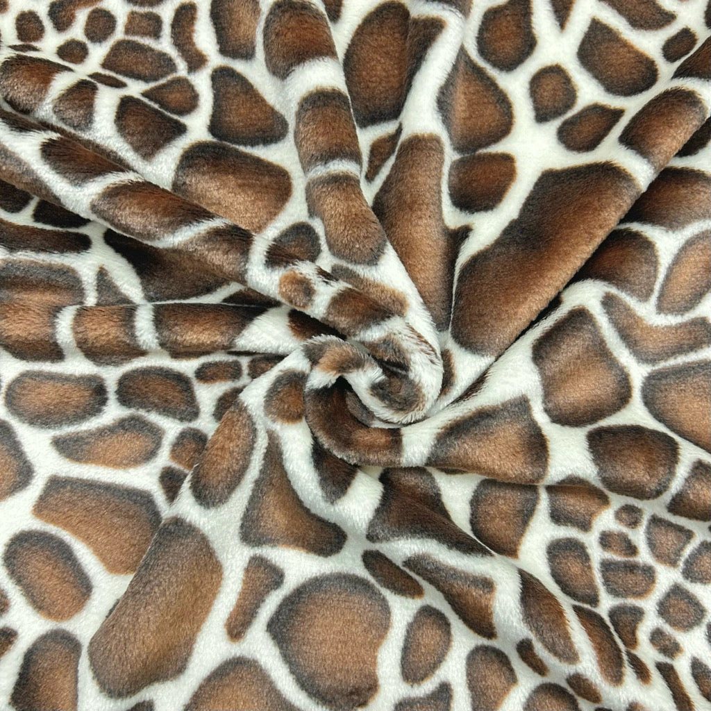 Ultra Soft Giraffe Print Cuddle Fleece - Premium Anti-Pill Fabric 3 Ultra Soft Giraffe Print Cuddle Fleece - Premium Anti-Pill Fabric - Image 3