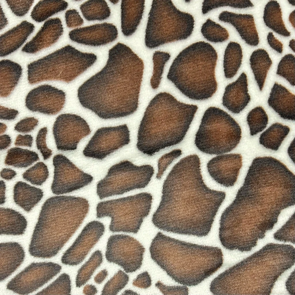 Ultra Soft Giraffe Print Cuddle Fleece - Premium Anti-Pill Fabric 1 Ultra Soft Giraffe Print Cuddle Fleece - Premium Anti-Pill Fabric